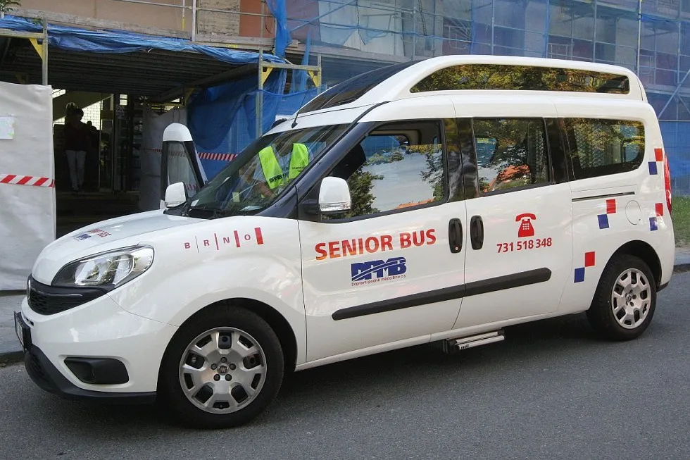 senior_bus_foto02